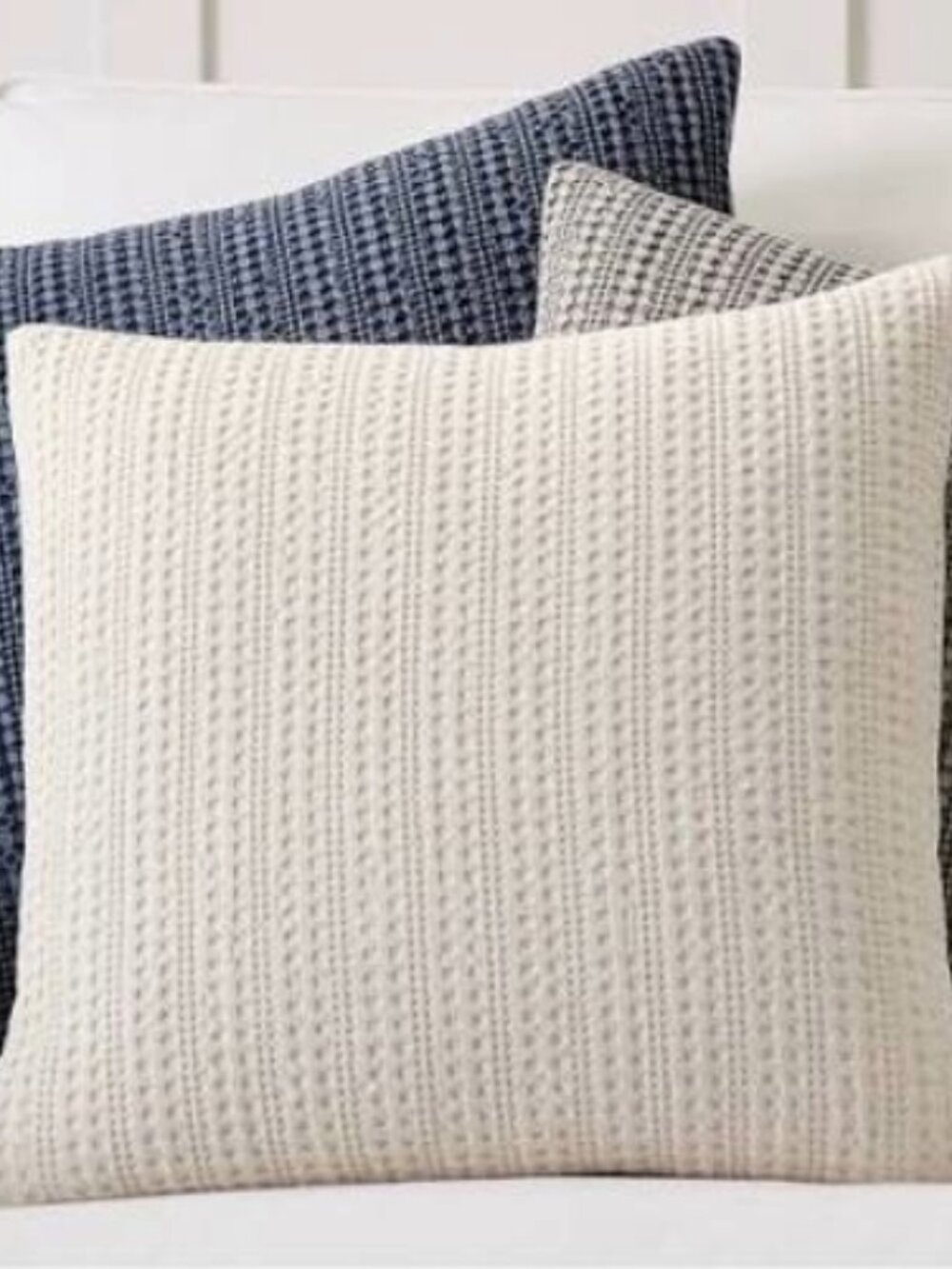 2 Ivory Pottery Barn Honeycomb Pillow Cover 18x18â Waffle Weave Coastal Cottage